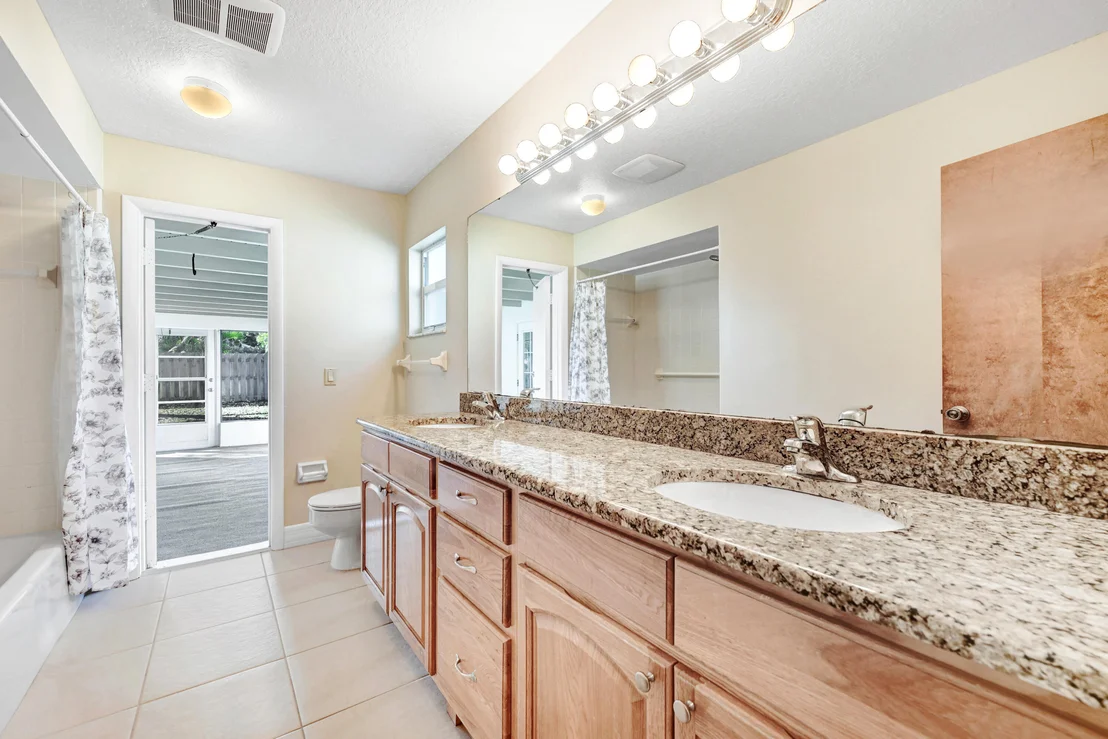 Photo of 440 Second Avenue