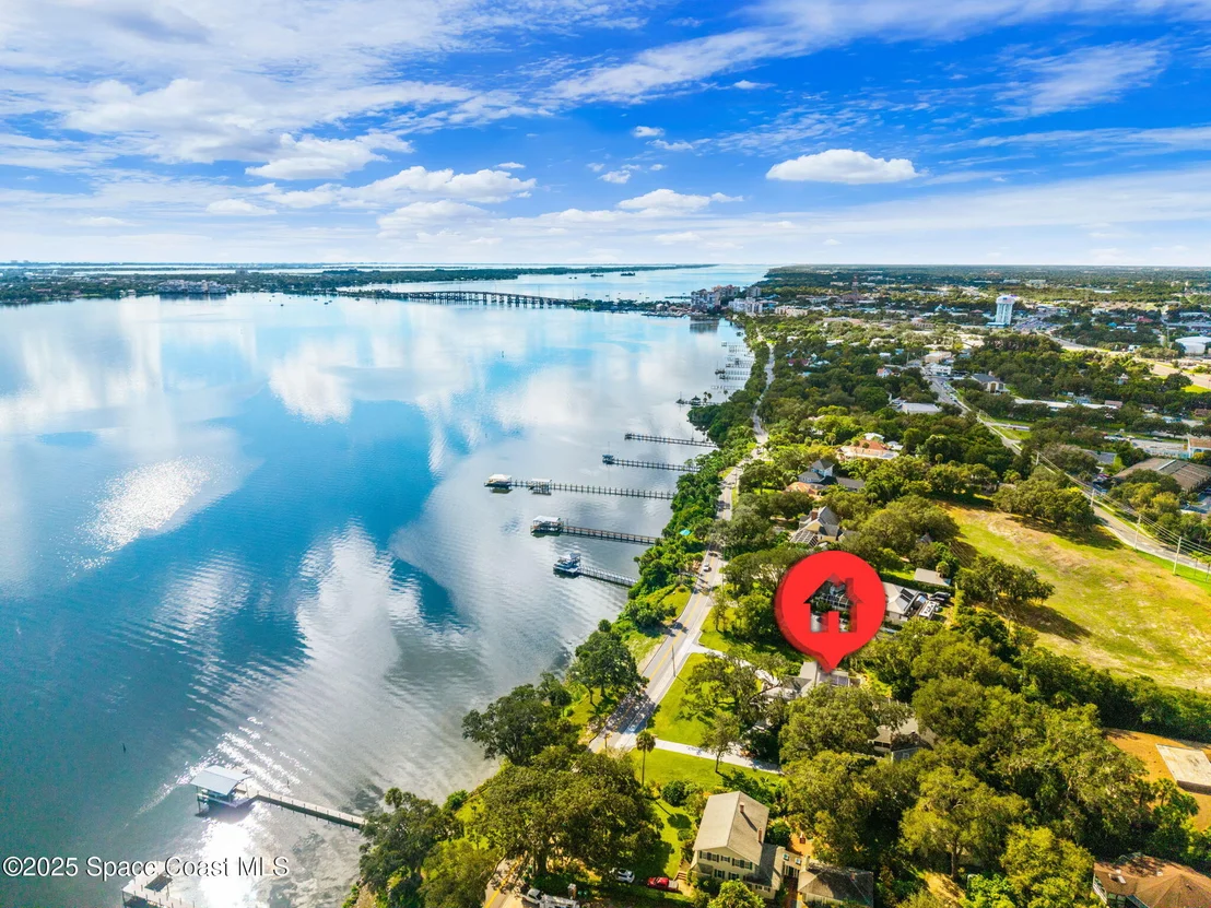 Photo of 875 N Indian River Drive
