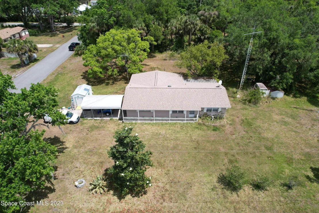 Photo of 5995 Palm Street