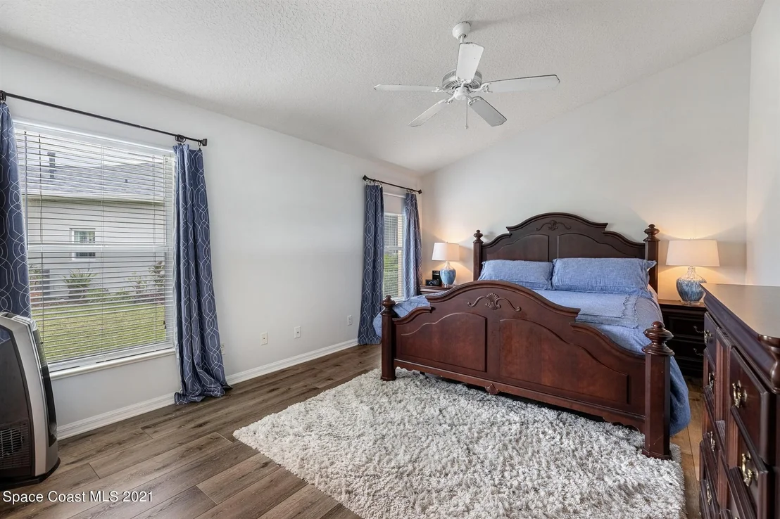 Photo of 2355 Addington Circle