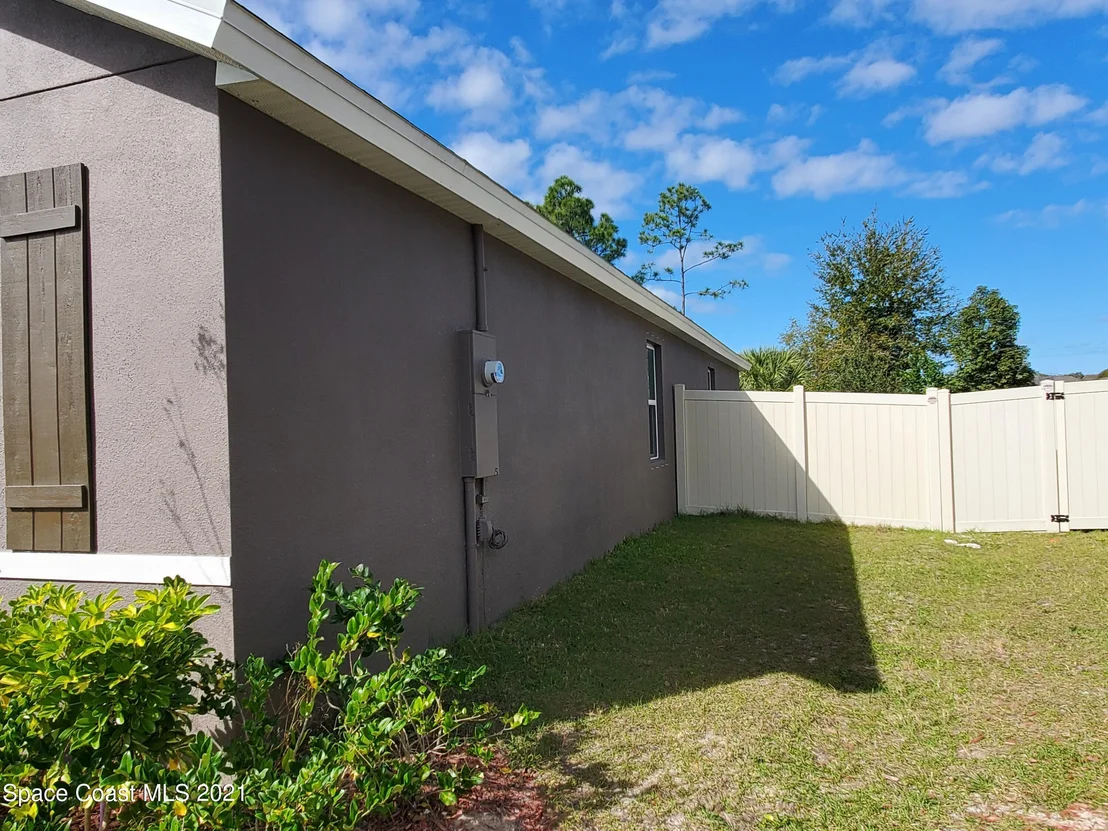 Photo of 630 Forest Trace Circle