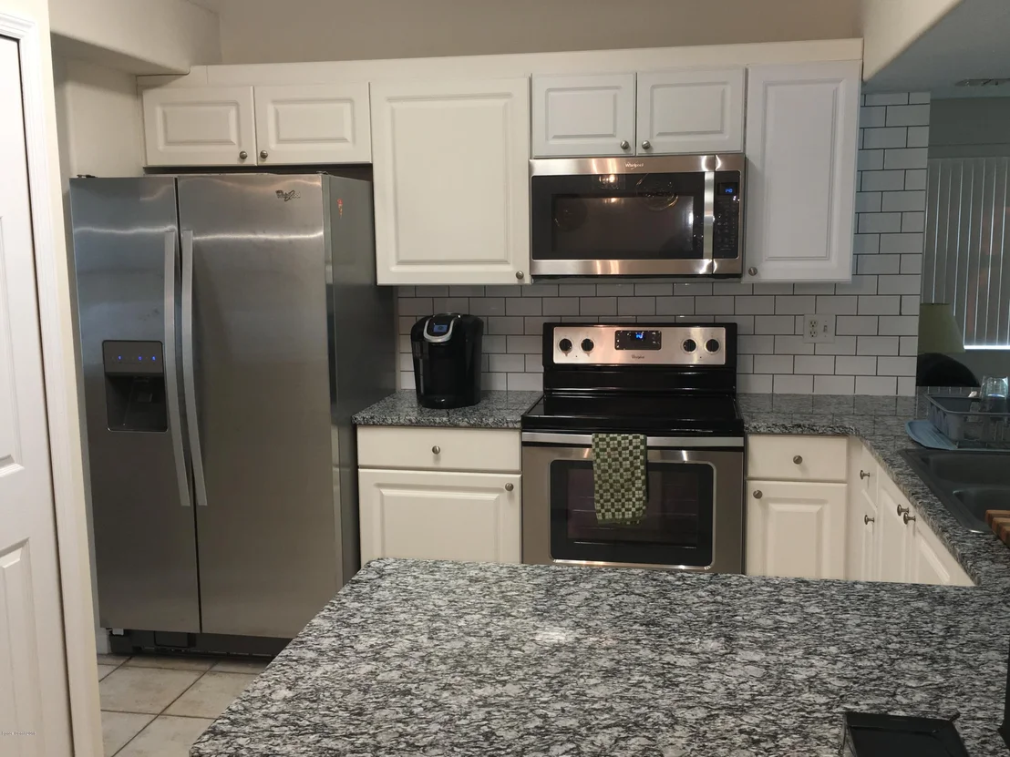 Photo of 4025 57th Terrace