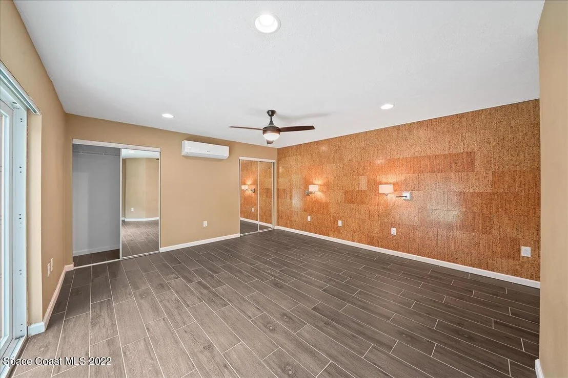 Photo of 239 Sand Pine Road