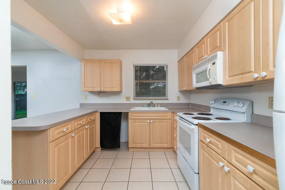 Photo of 1330 Creel Road NE