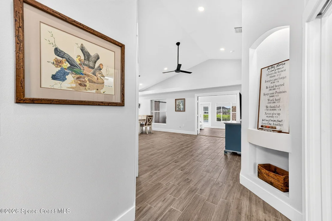 Photo of 2453 Addington Circle
