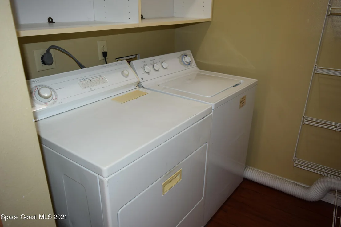 Photo of 1111 Grapefruit Road SE