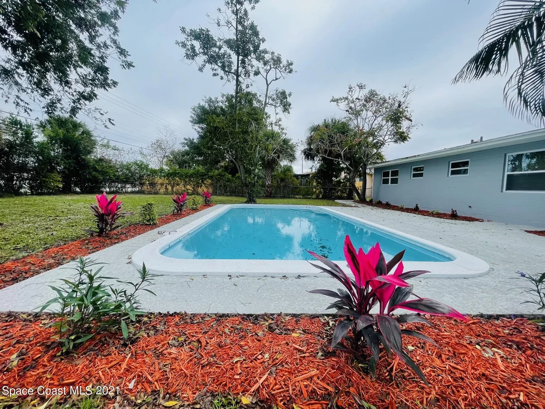 Photo of 716 Lund Circle