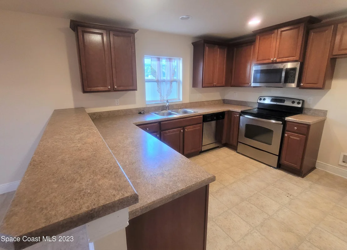 Photo of 1576 Alaqua Way