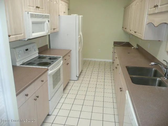 Photo of 1084 S Fork Circle