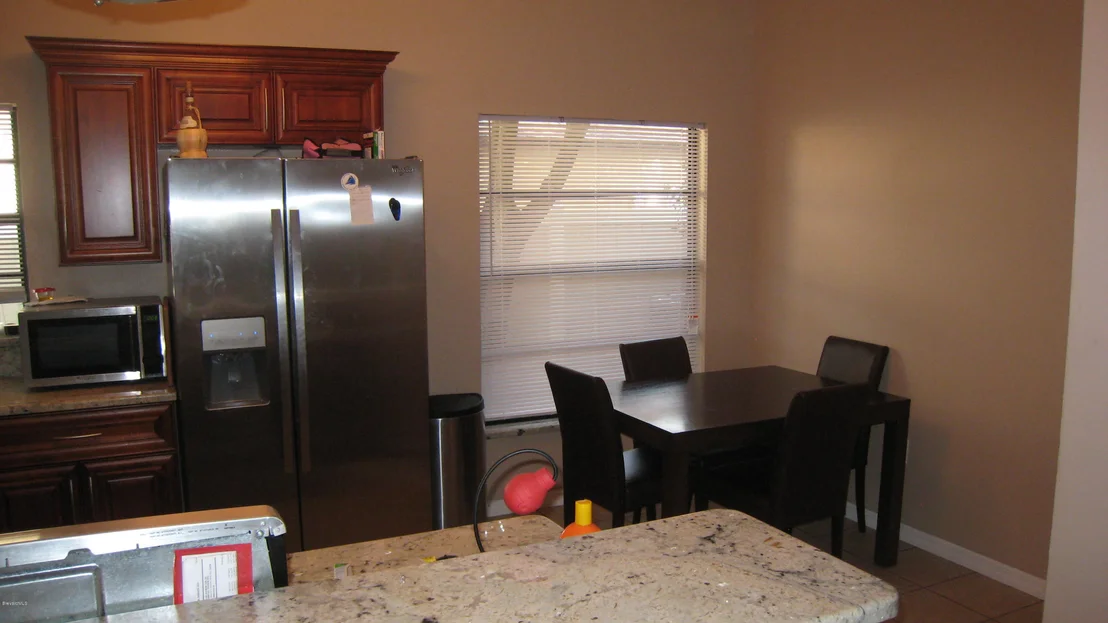 Photo of 883 Yorktowne Drive