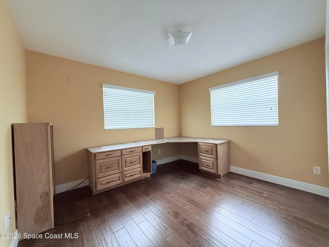 Photo of 3508 W Roundtree Drive