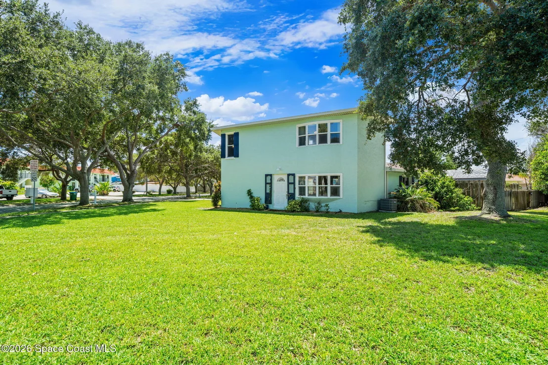 Photo of 232 Circle Drive