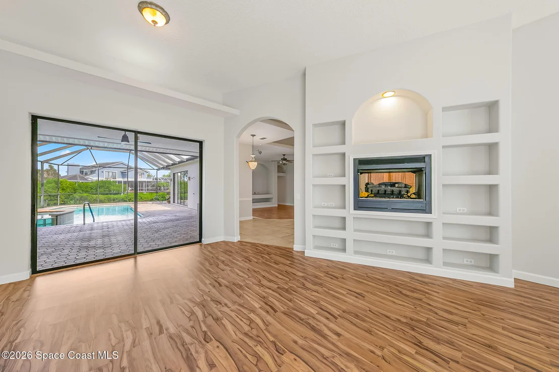 Photo of 515 Lanternback Island Drive
