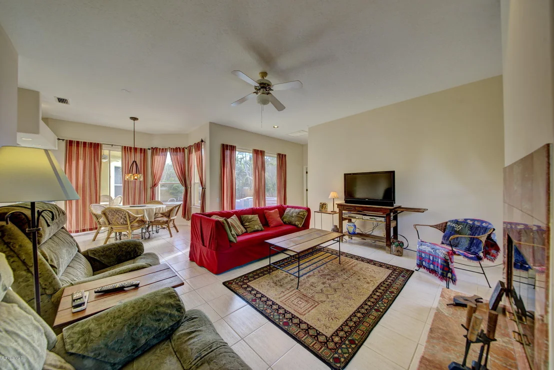 Photo of 2258 Mockingbird Lane