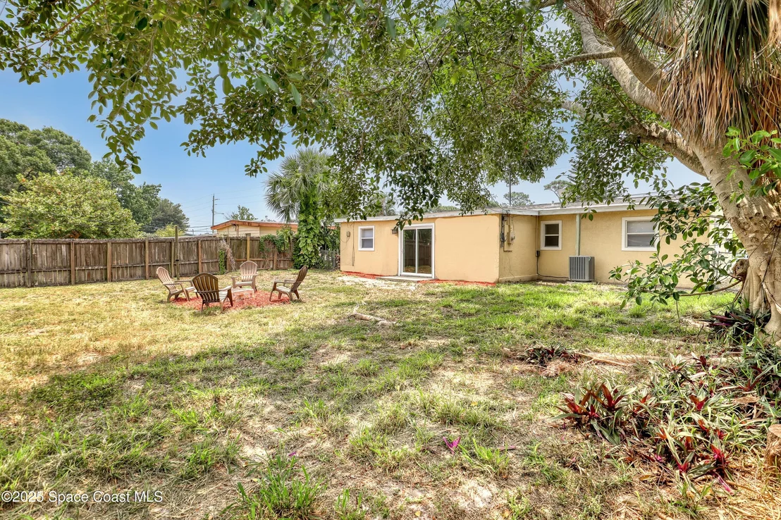 Photo of 2152 Post Road