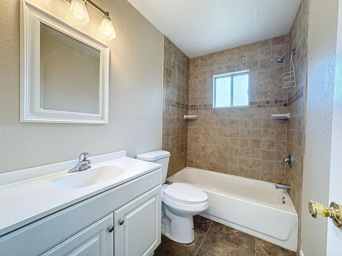 Photo of 292 Capron Road