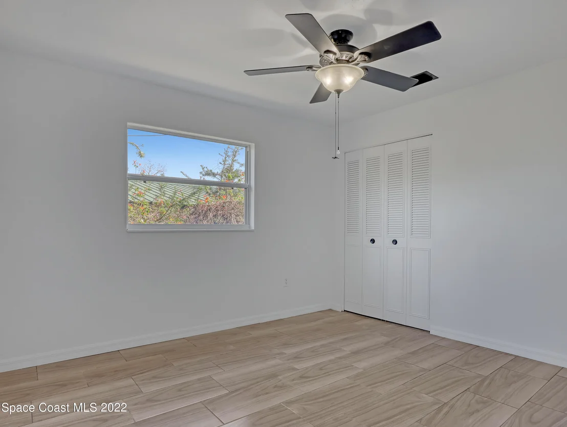 Photo of 800 Forest Road