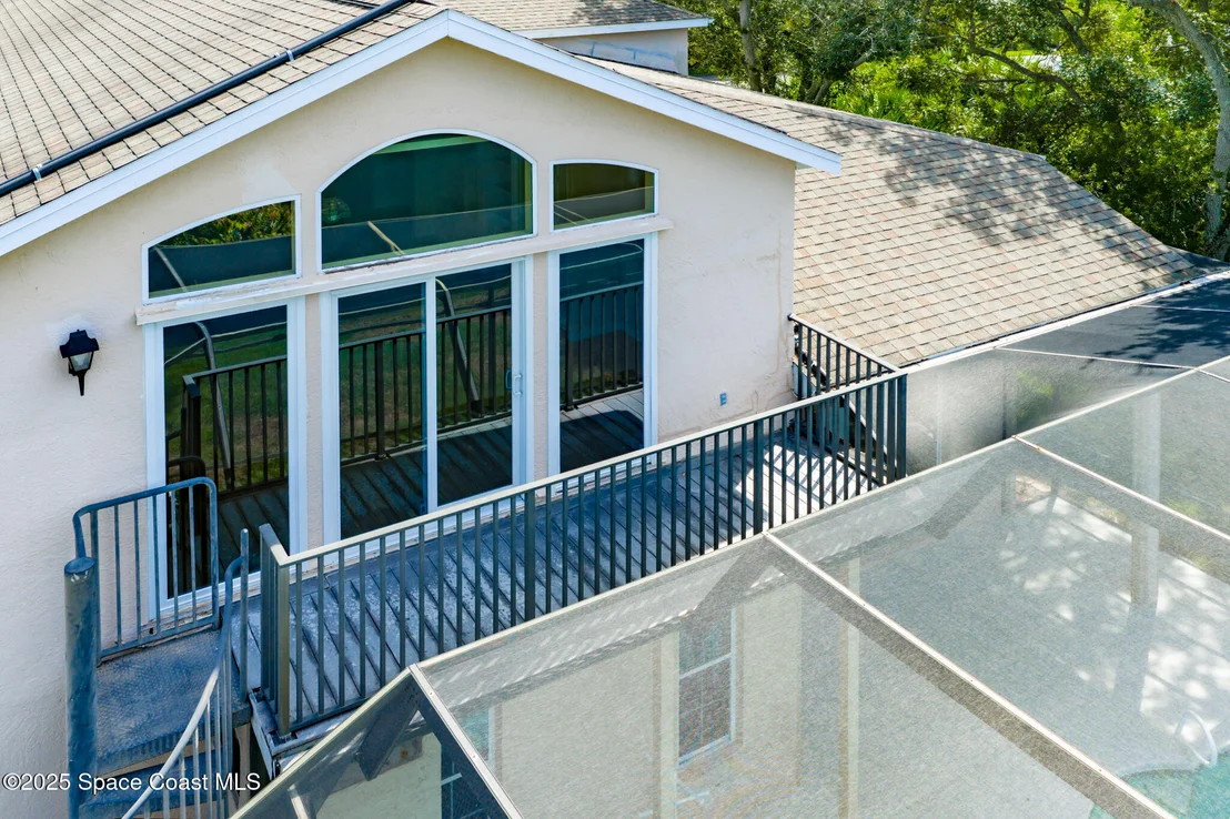 Photo of 853 Suntree Woods Drive