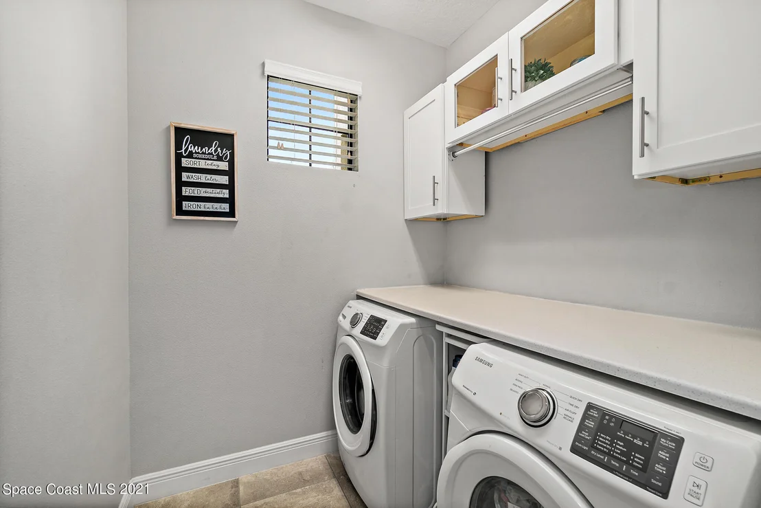 Photo of 3072 Casterton Drive