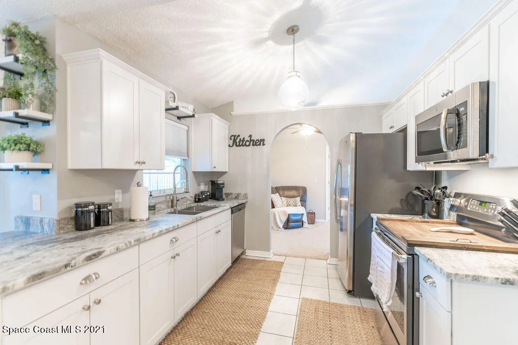 Photo of 2280 Hickory Drive