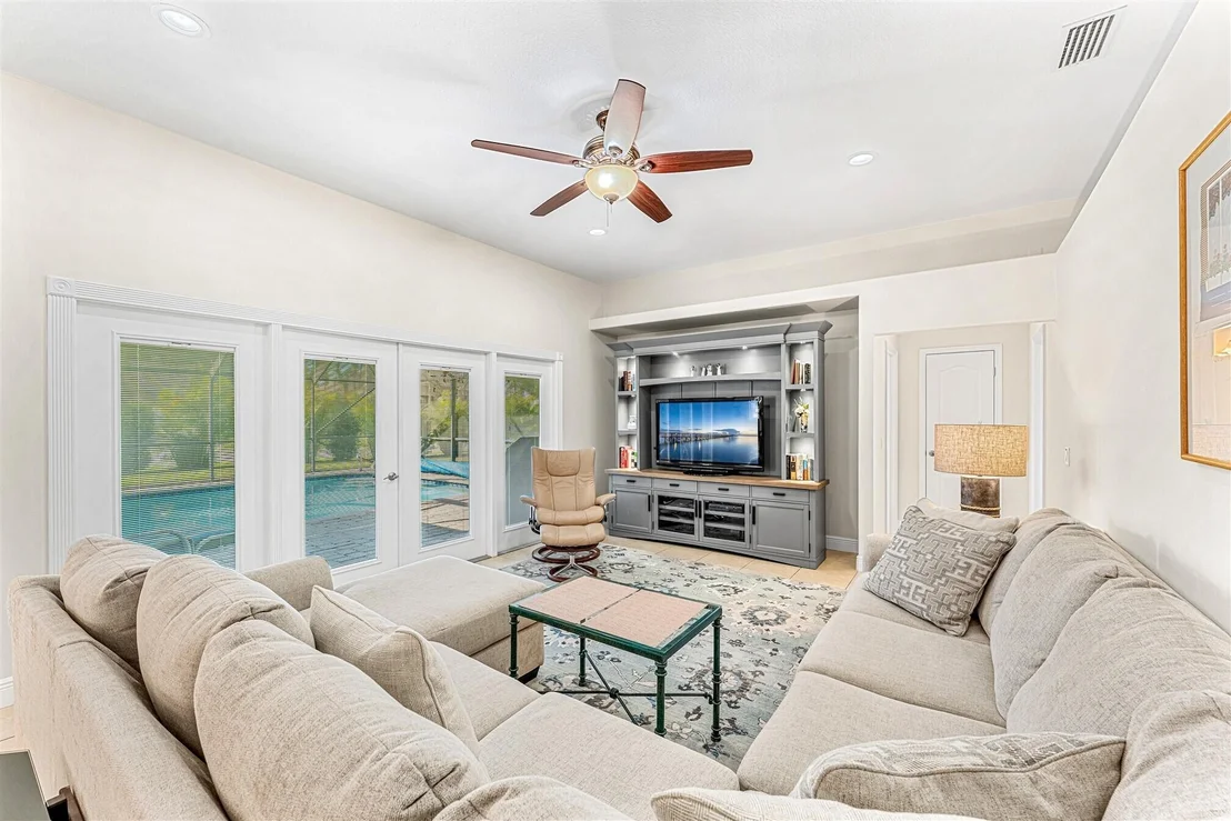 Photo of 1697 E Auburn Lakes Drive N