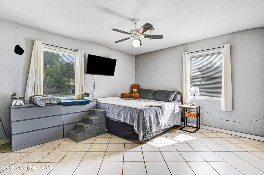Photo of 1009 Pinedale Road