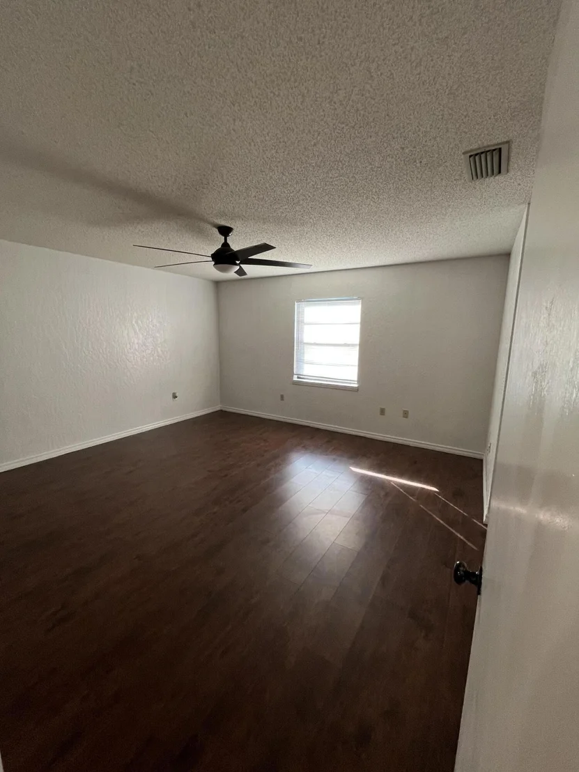 Photo of 5977 Rena Avenue