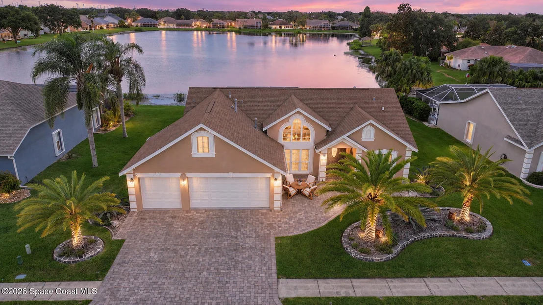 Photo of 1122 Egret Lake Way