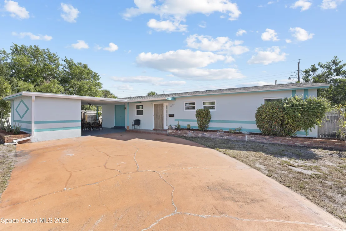 Photo of 1155 Wild Rose Drive NE