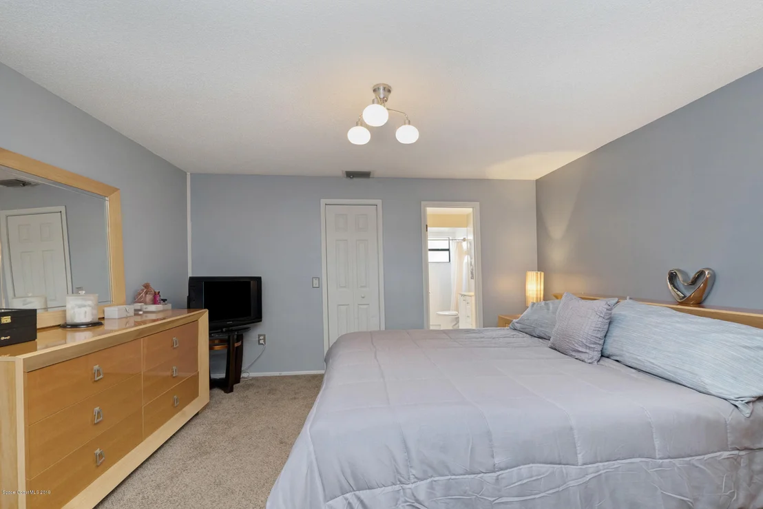 Photo of 1632 Clover Circle