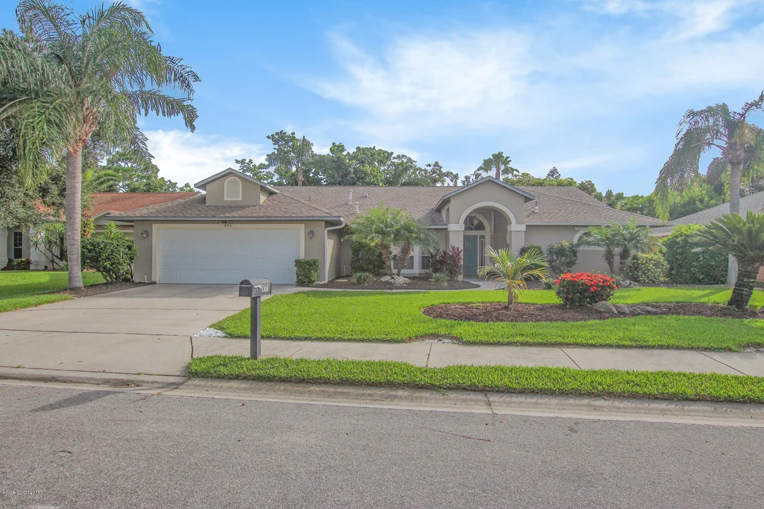 Photo of 971 Somerset Lane