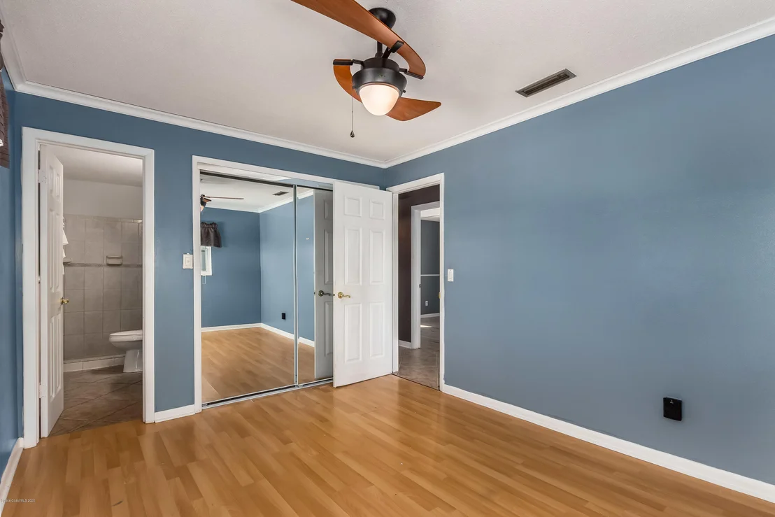 Photo of 1083 Coronado Drive