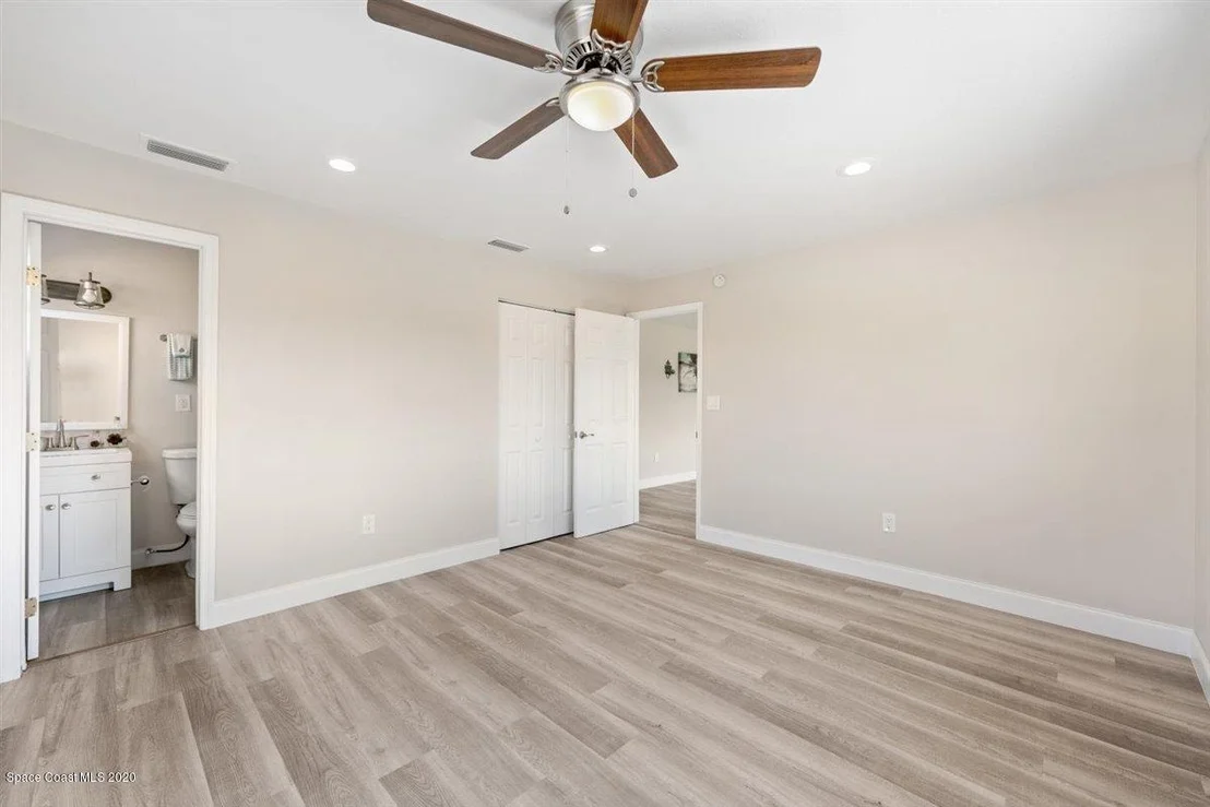 Photo of 2456 Sadler Lane