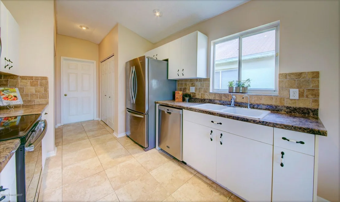 Photo of 2573 Ventura Circle