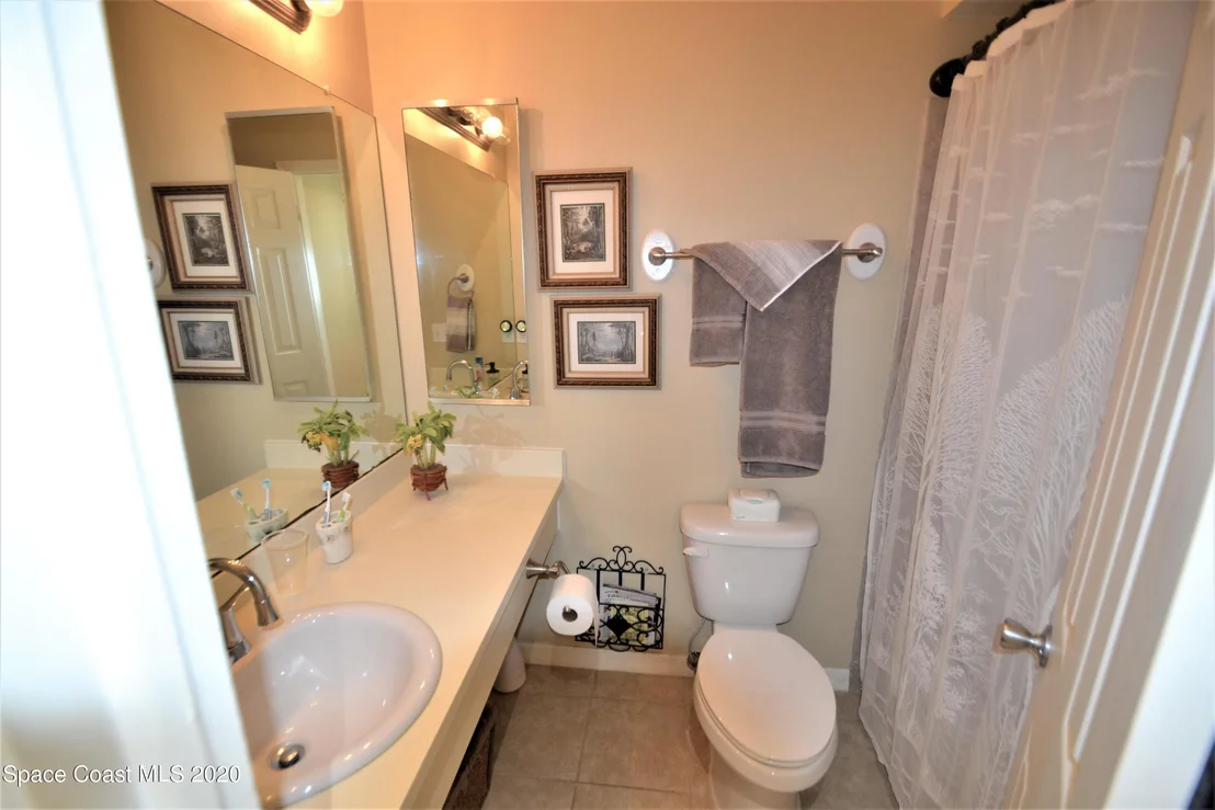 Photo of 981 Bacon Circle NE