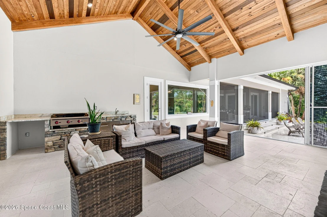 Photo of 3865 Reynolds Road
