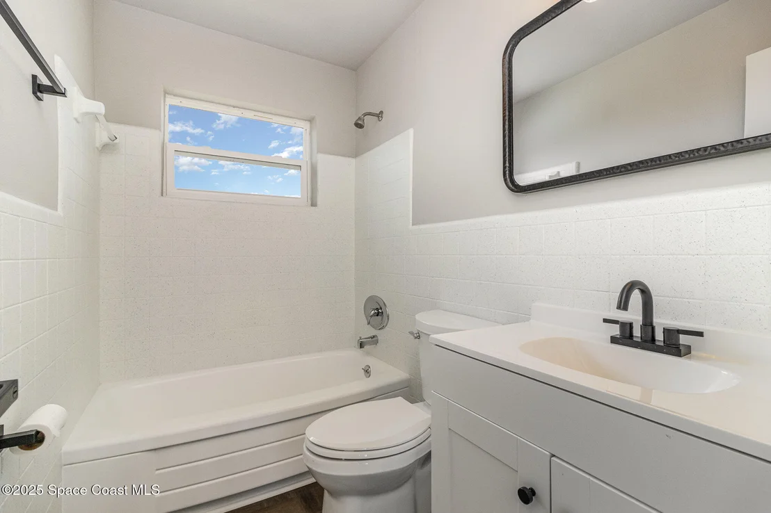 Photo of 175 Melaleuca Drive