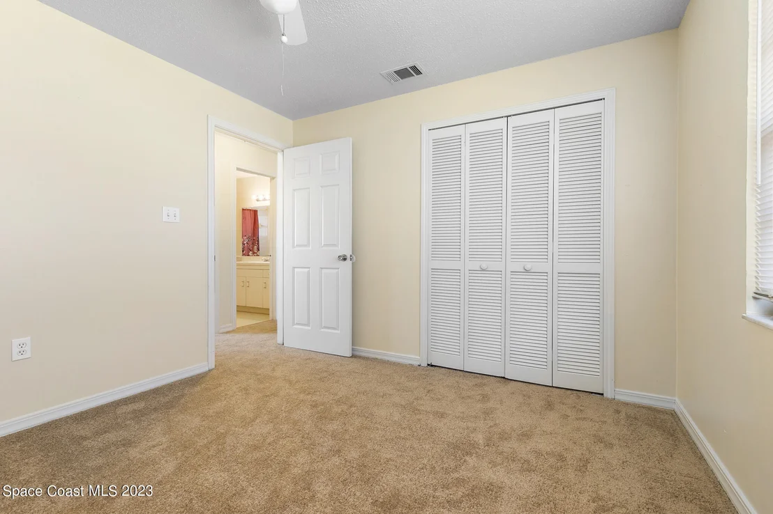 Photo of 7180 Venus Avenue