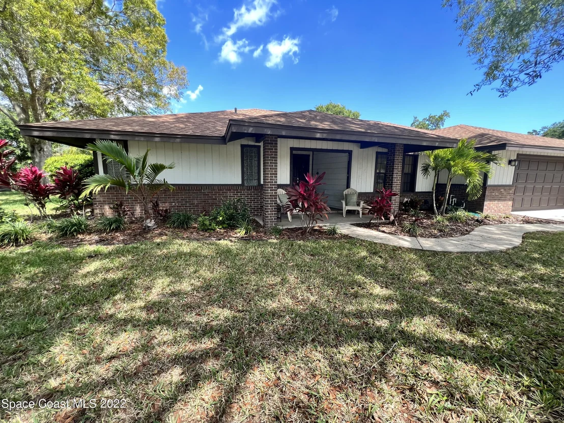 Photo of 2280 Hamlet Drive