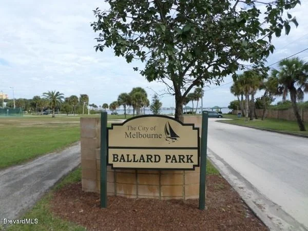 Photo of 526 Coral Drive