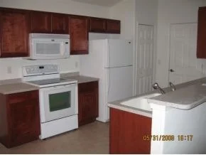 Photo of 912 NE Tavernier