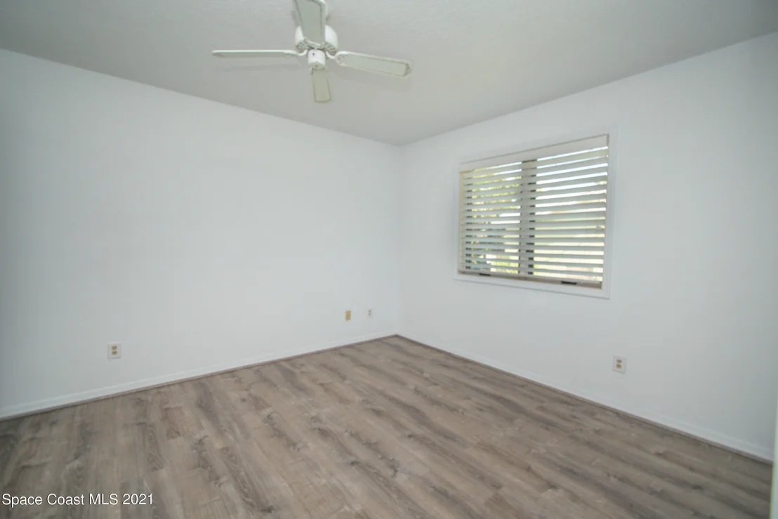 Photo of 270 Nikomas Way