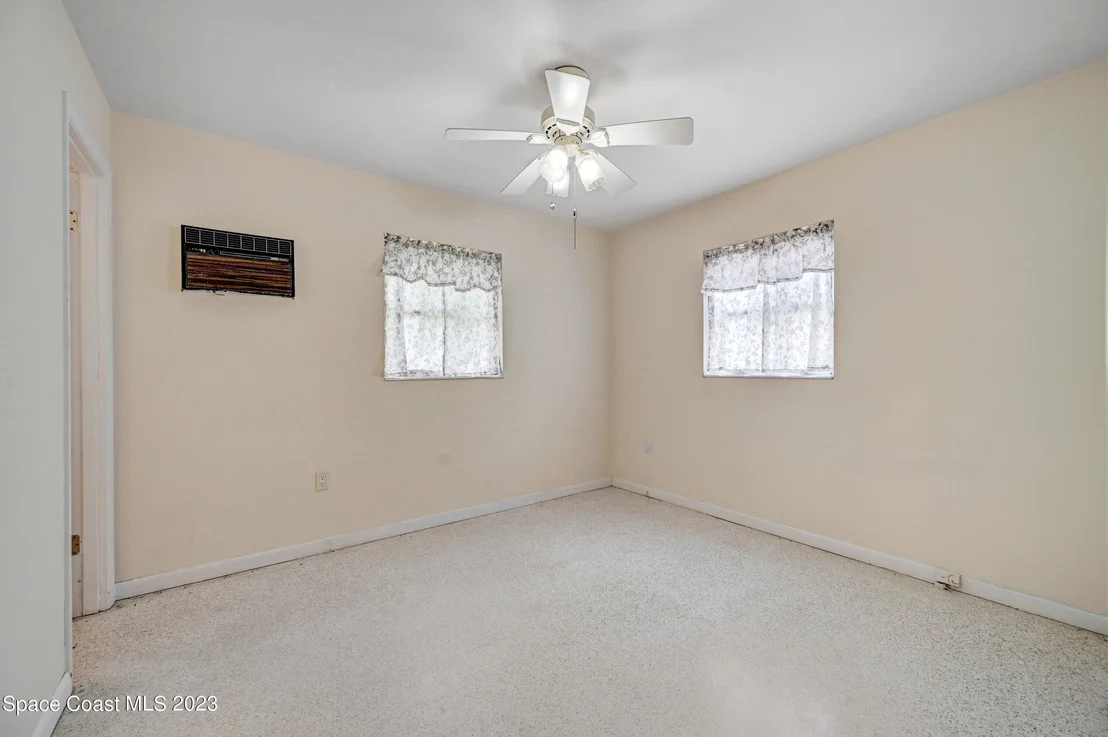 Photo of 1359 Ashwood Drive