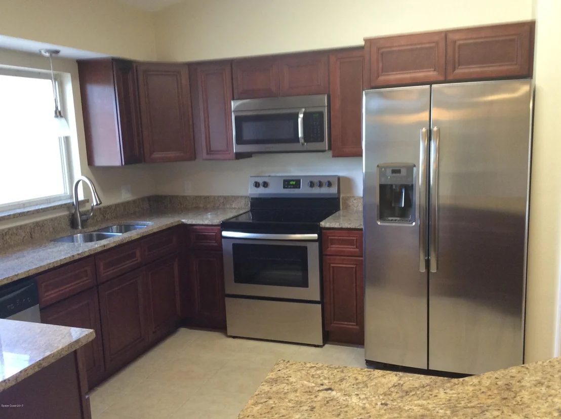 Photo of 6361 Hudson Road