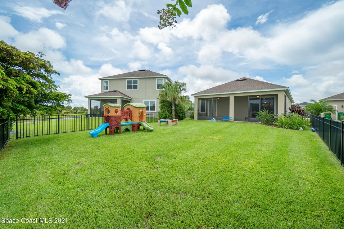 Photo of 3072 Casterton Drive