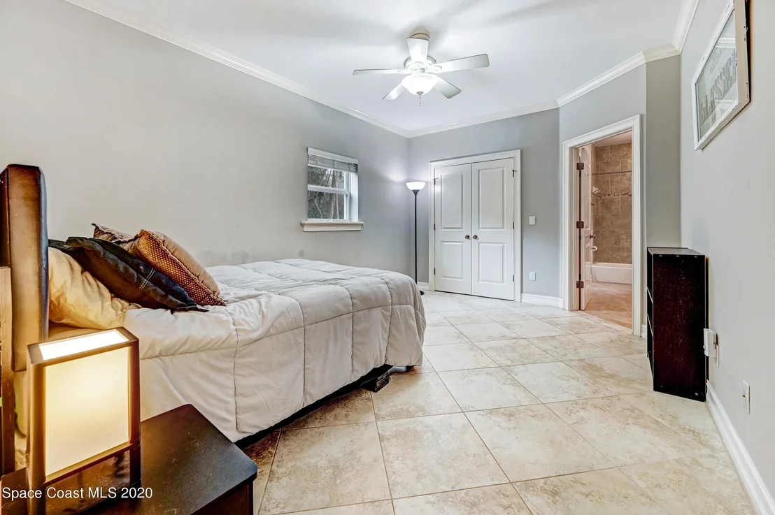 Photo of 6420 South Drive