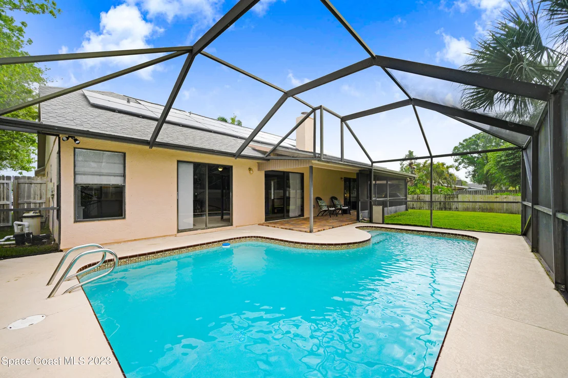 Photo of 1255 Walnut Court