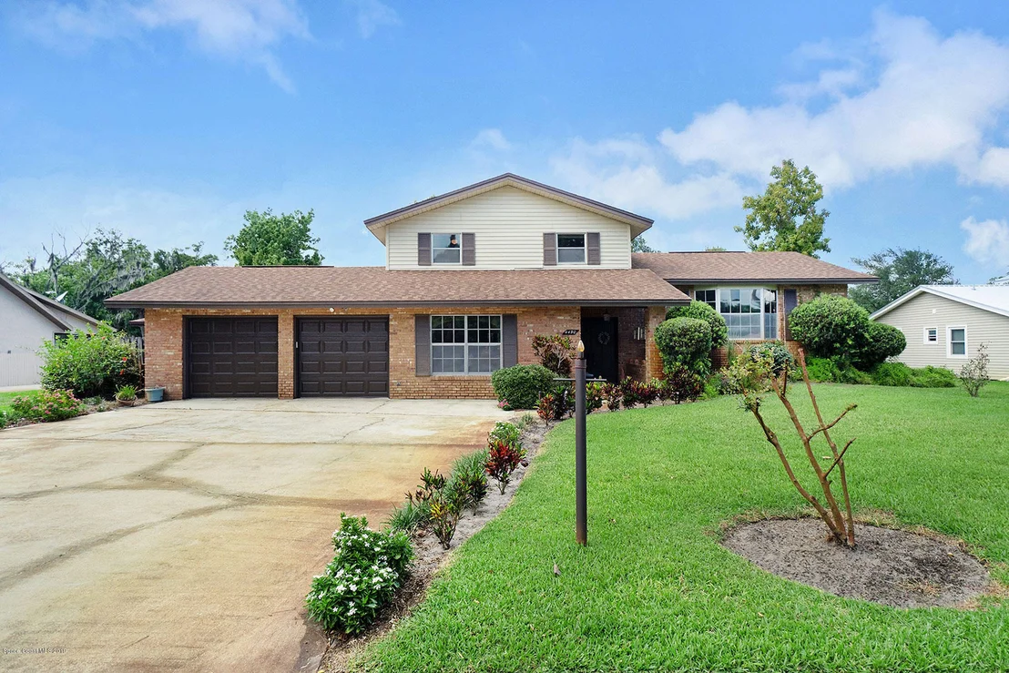 Photo of 4490 Bowstring Court