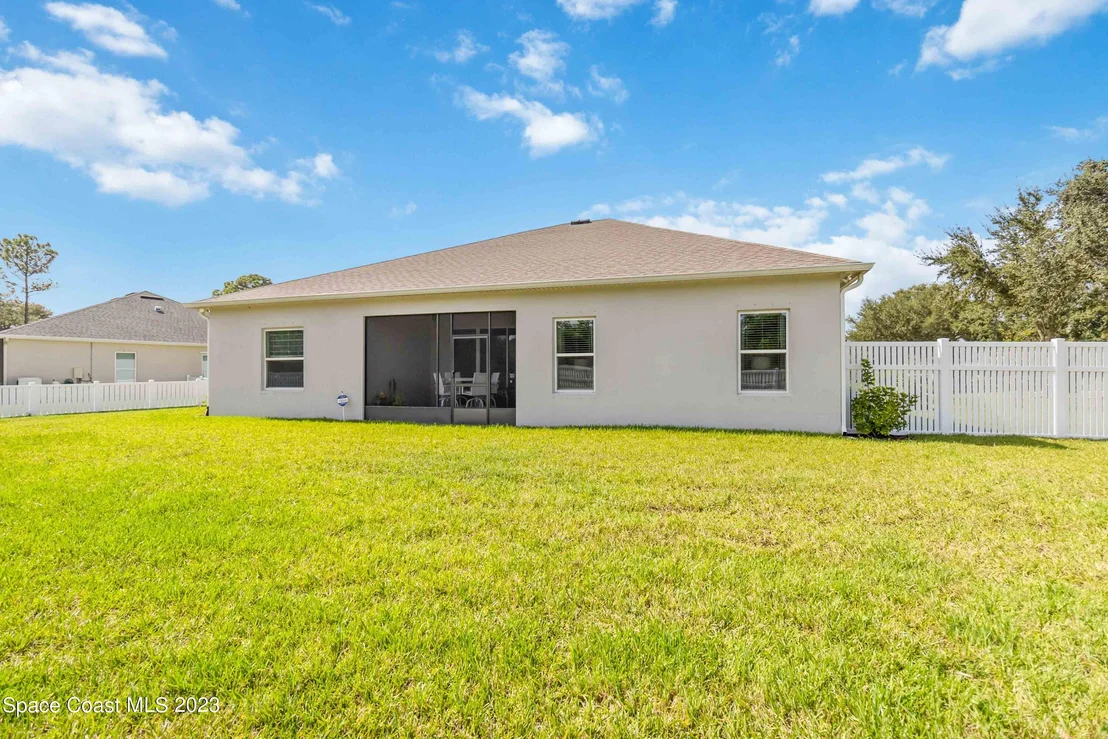 Photo of 2173 Windbrook Drive