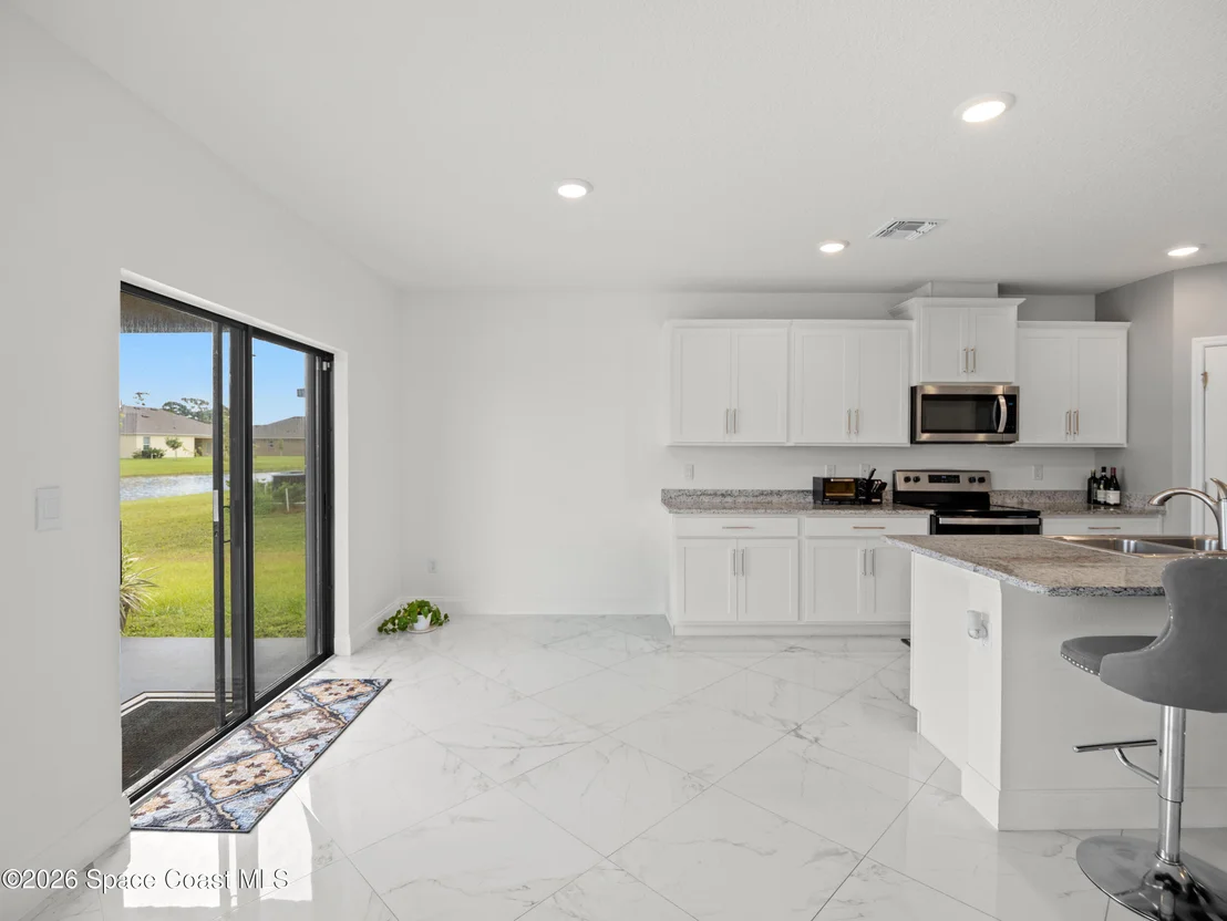 Photo of 6815 Topaz Drive
